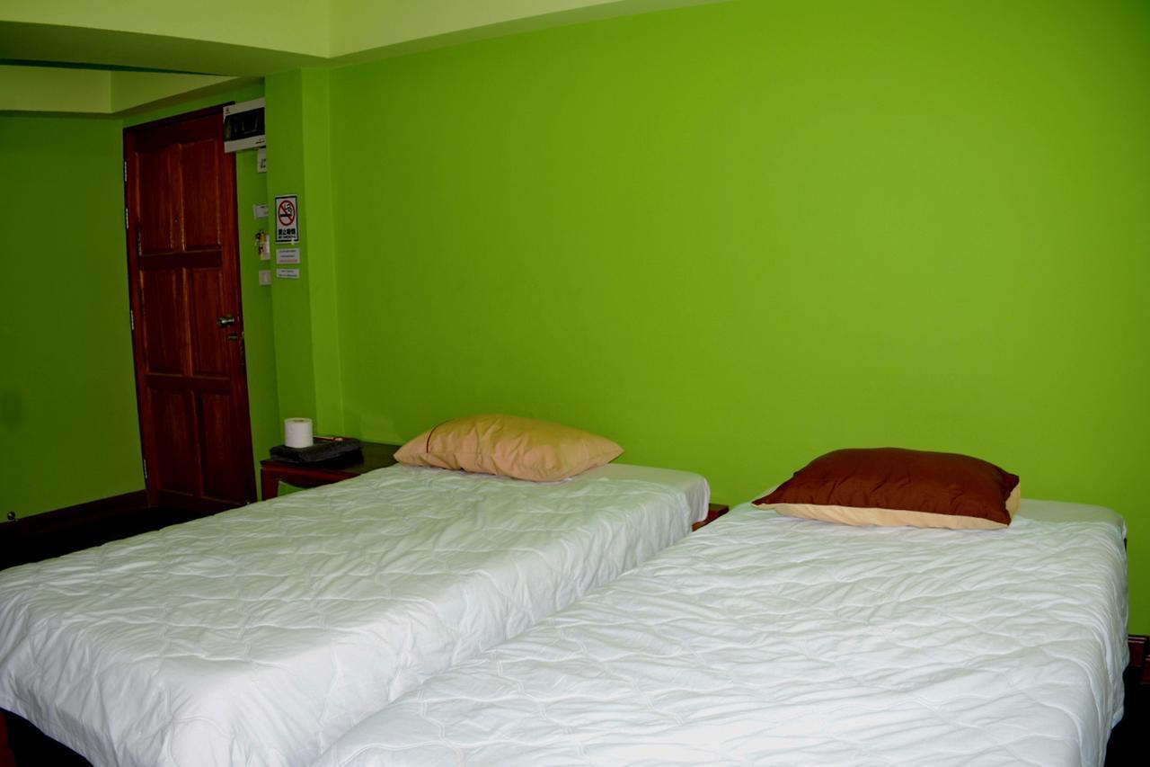 Room To Let Chiang Mai Extérieur photo