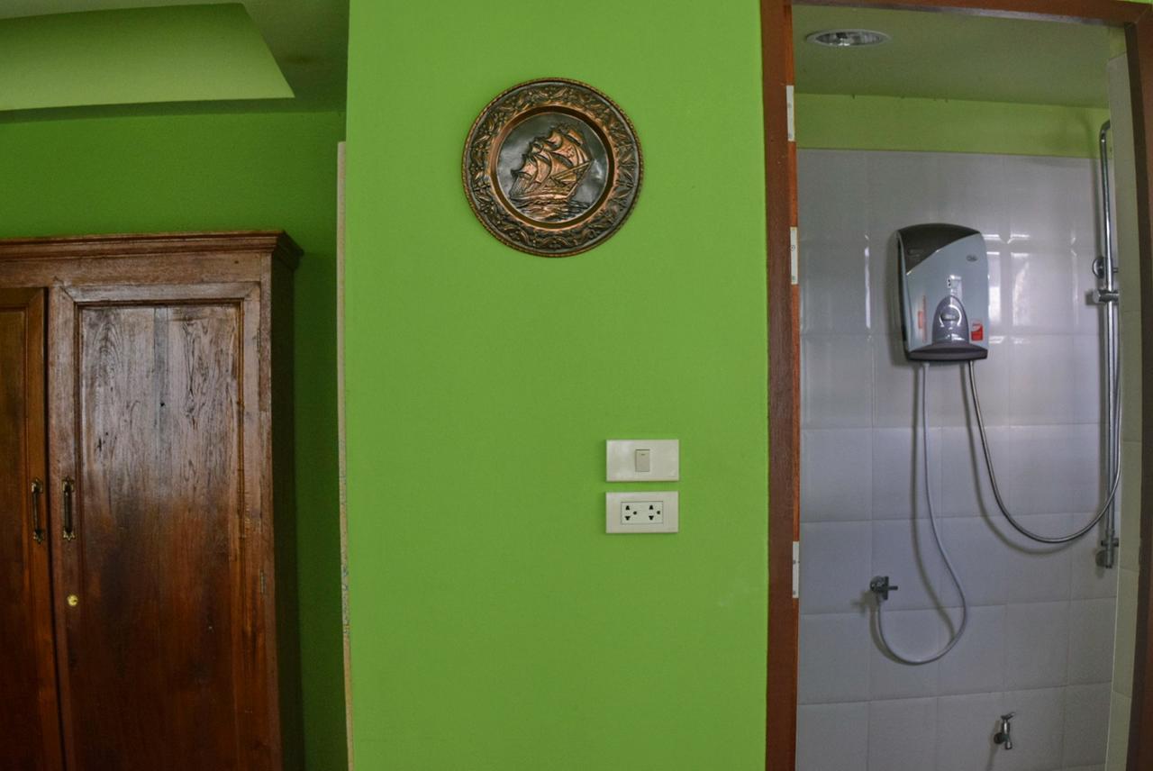 Room To Let Chiang Mai Extérieur photo