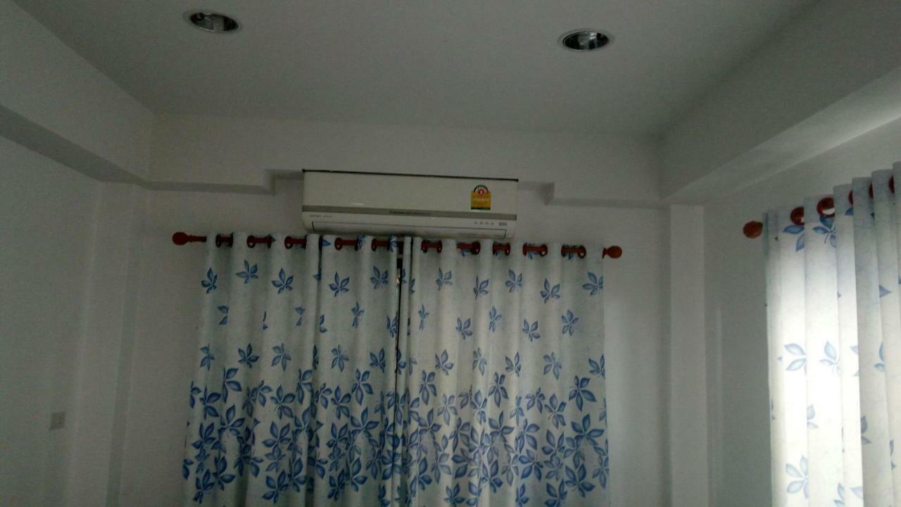 Room To Let Chiang Mai Extérieur photo
